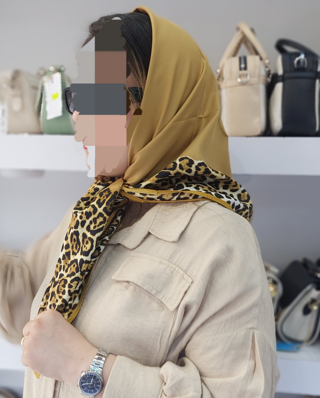 روسری ساتن ترک طرح حاشیه پلنگی