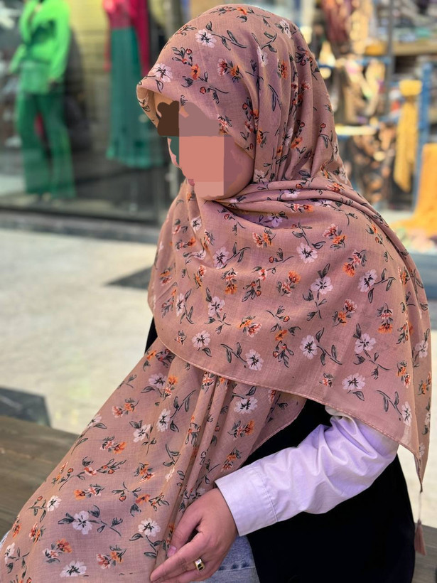 روسری قواره ۱۳۰ برند زیبای mila schon