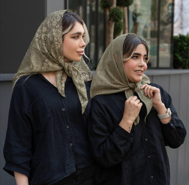 اسکارف تمام تورسه گوش شایندار رنگ سبز عرض ۹۰