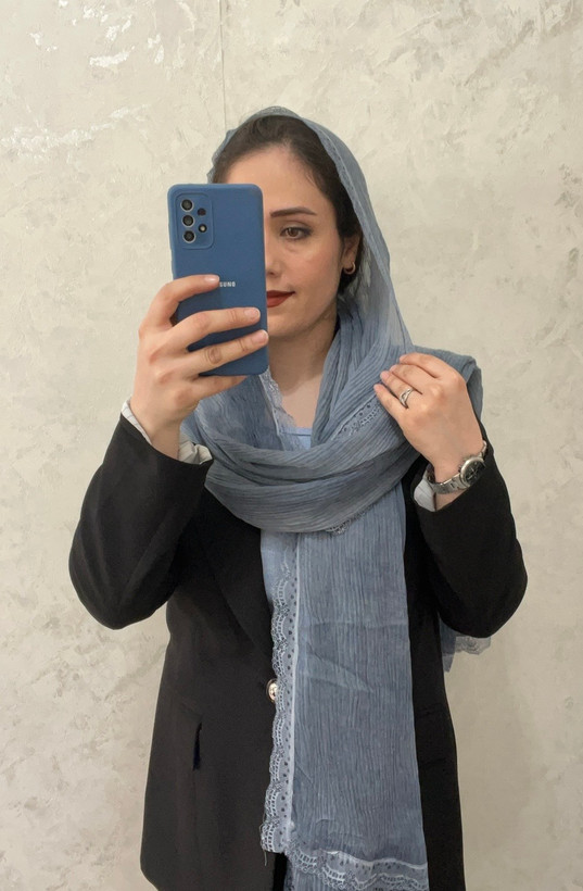 شال نخی پلیسه وارداتی دور گیپوری موجی طرح گل