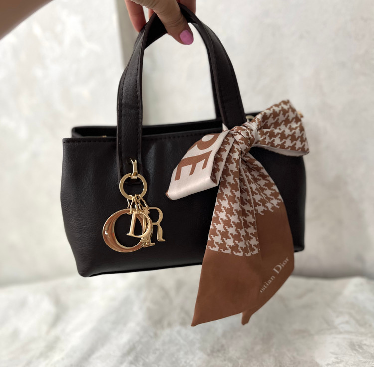 کیف دخترانه دیور اسکارف دار رنگ قهوه ای